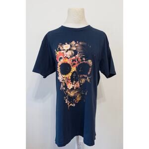 Design By Humans Women's graphic tee Artsy festival indie layers tattoo casual